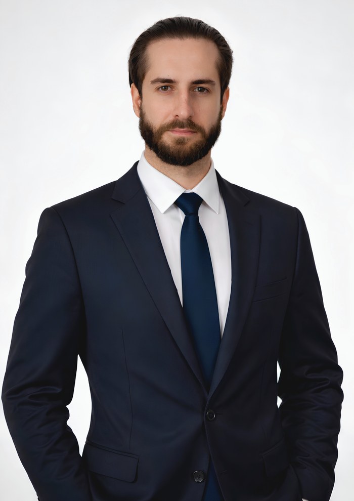 PIOTR MAŁYSZ